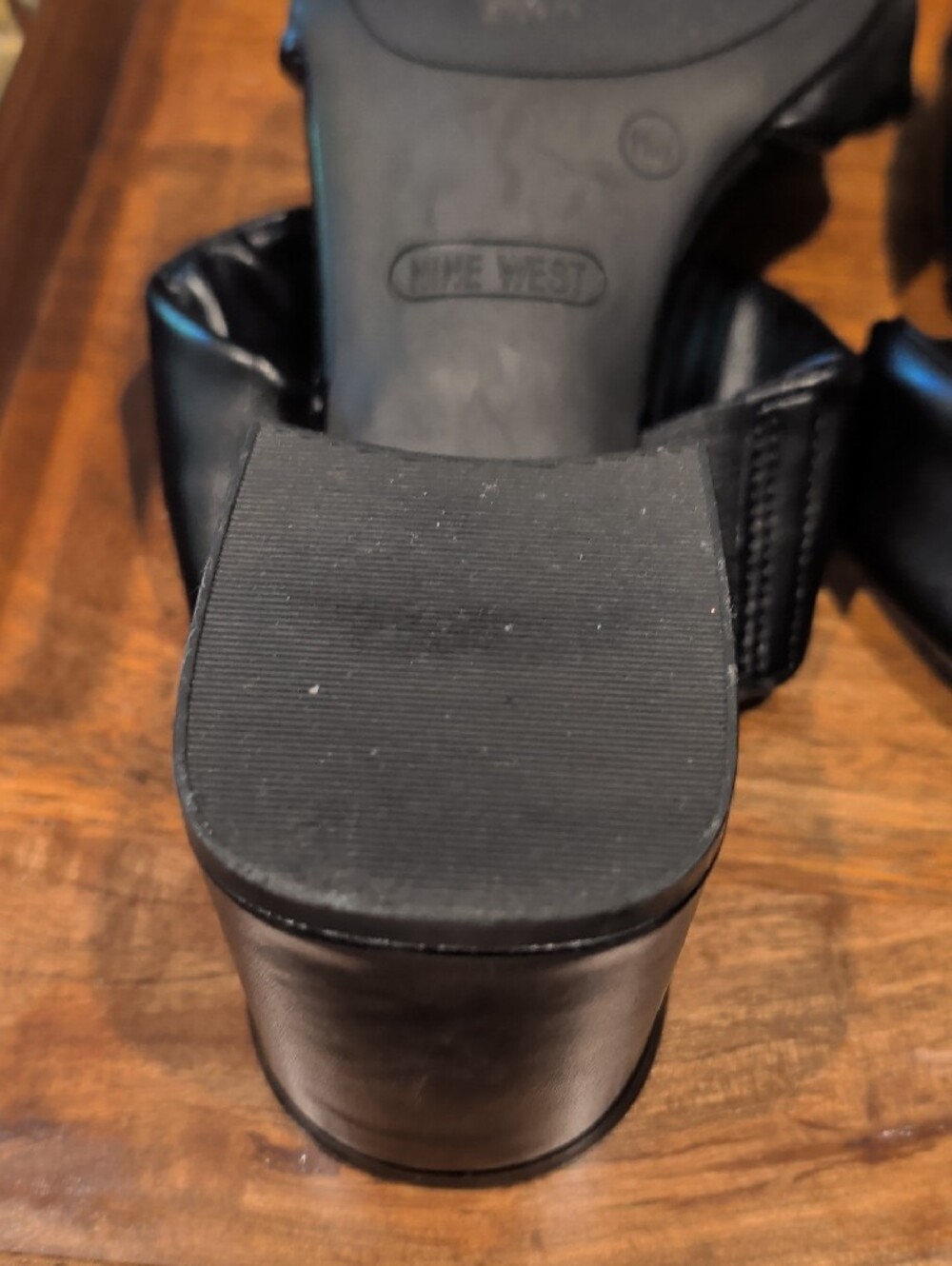 NINE WEST Size 11M-Black Twisted Double-Strap Slide Mules - Picture 8 of 13